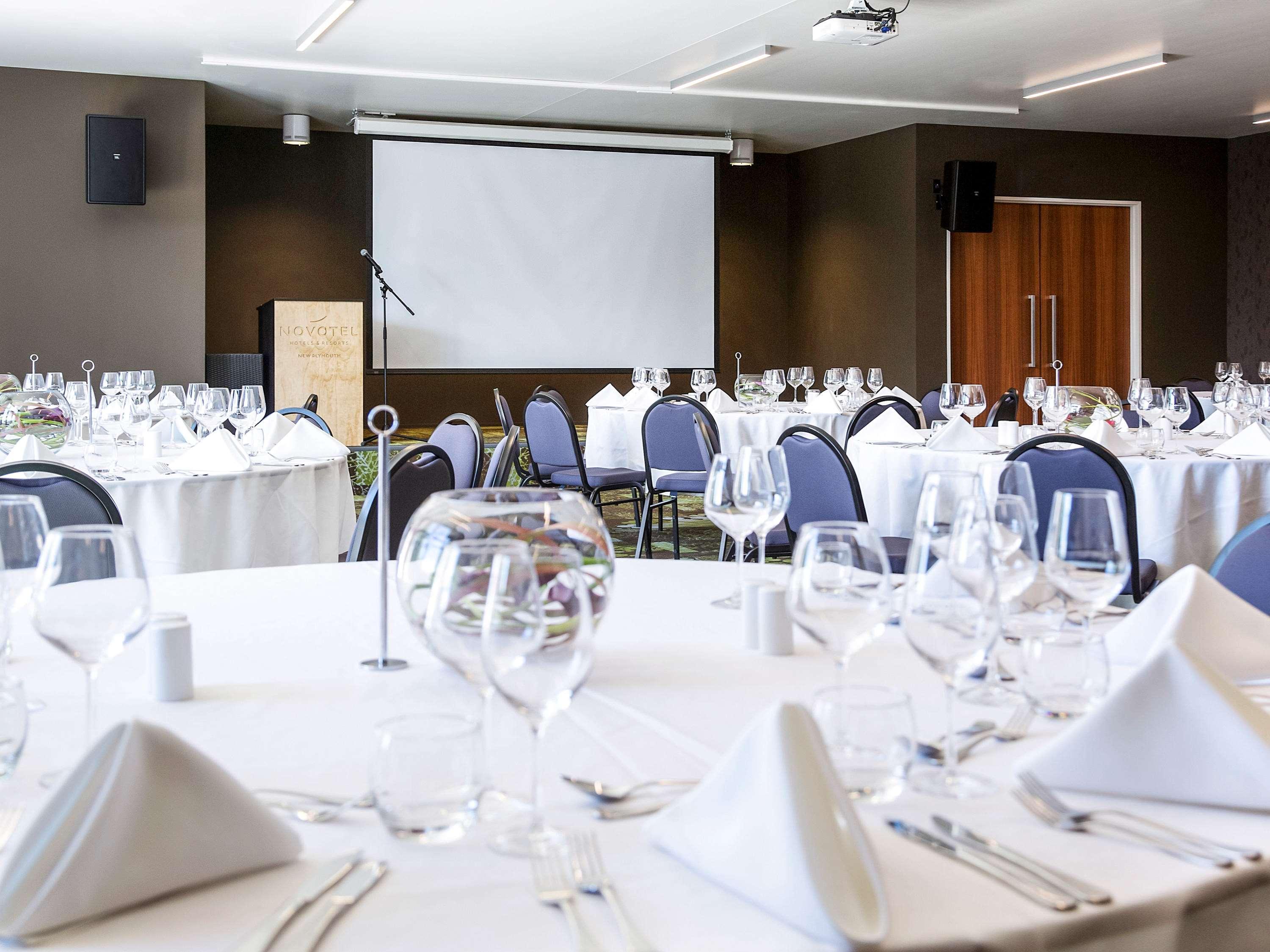 Novotel New Plymouth Taranaki Exteriör bild